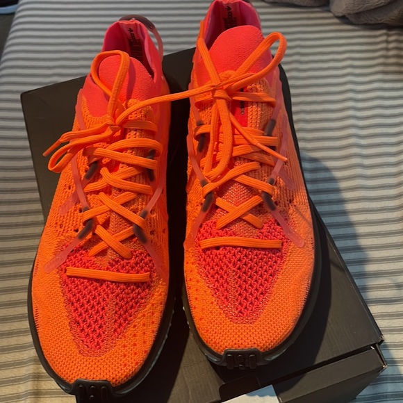 Worn once adidas 4D fusio in great condition - Picture 3 of 3